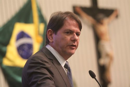 Privado: Último recurso de Cid é negado pelo STF e ação fica na 1ª instância