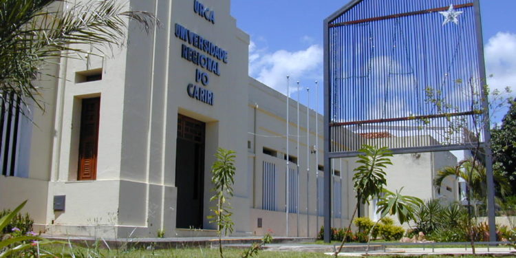 Privado: Primeira universidade caririense completa 33 anos de instalação na região