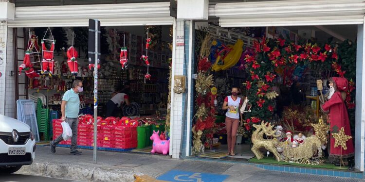 Privado: Comércio de artigos natalinos cresce em Juazeiro, apesar da pandemia