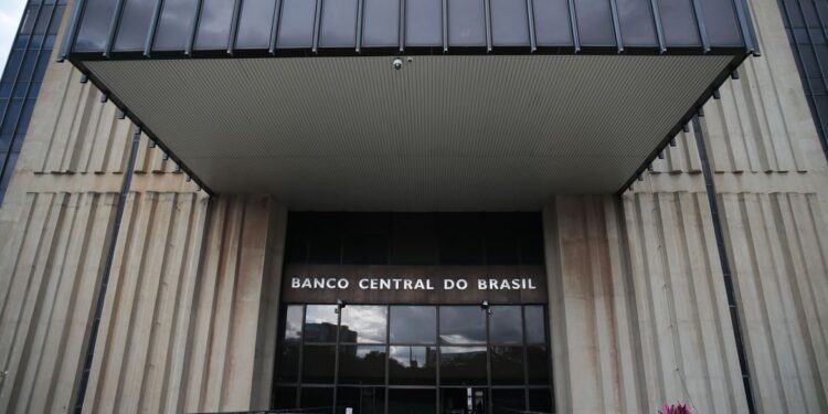 Privado: Banco Central inicia primeira fase do open banking