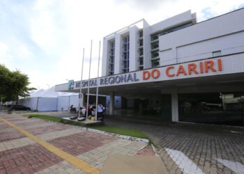 Privado: Camilo Santana anuncia entrega de mais 50 leitos em Hospital de Campanha no HRC