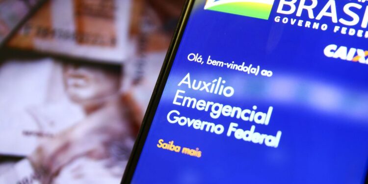 Prazo para contestar auxílio emergencial negado vai até próximo dia 12 de abril