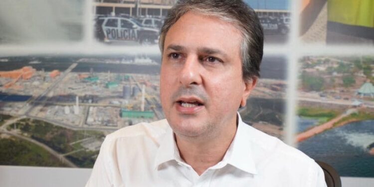 Privado: Camilo anuncia pagamento da metade do salário mínimo de novos contratados no Ceará