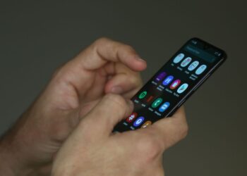 Privado: Anatel autoriza bloqueio de telemarketing abusivo feitas por robôs