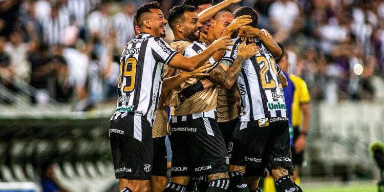 Privado: Brasileirão: Ceará vence Avai e se distancia do Z4