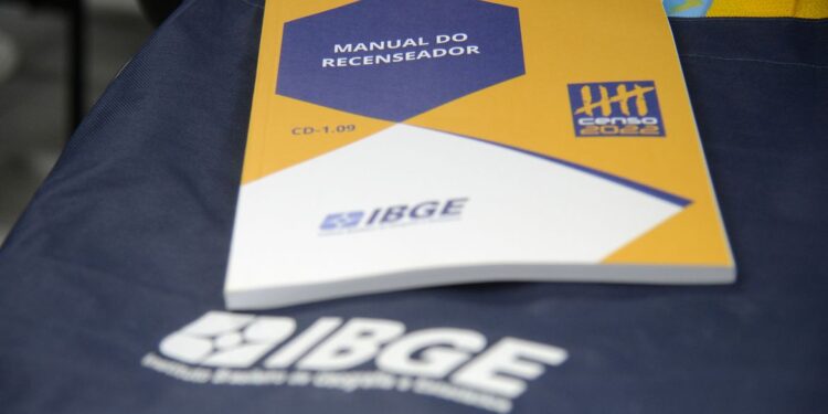 Privado: IBGE lança Censo 2022 nesta segunda