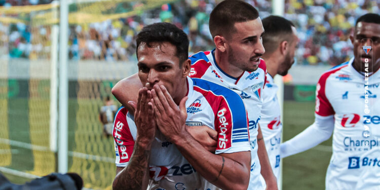 Privado: Fortaleza vence o Cuiabá e deixa a lanterna do Brasileirão