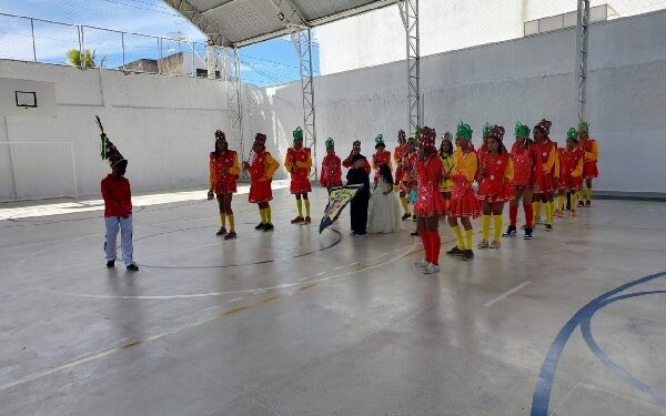 Escolas municipais de Juazeiro do Norte recebem ações de folclore