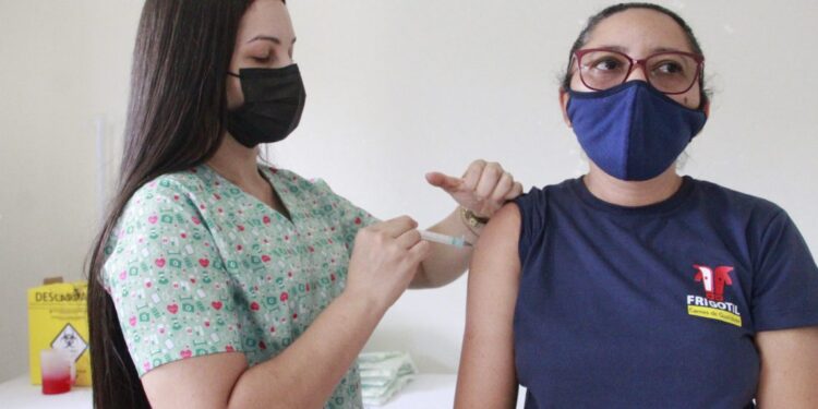 Privado: Barbalha iniciou vacinação da 4ª dose para pessoas de 35 anos ou mais