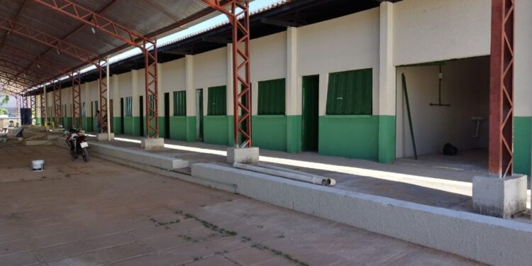 Mercado Público de Barbalha terá funcionamento provisório na antiga sede da secretaria de Saúde