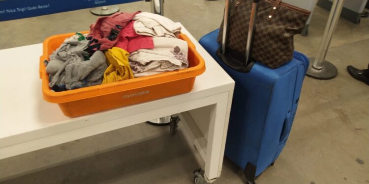 PF apreende cocaína e prende mulher por tráfico  internacional de drogas