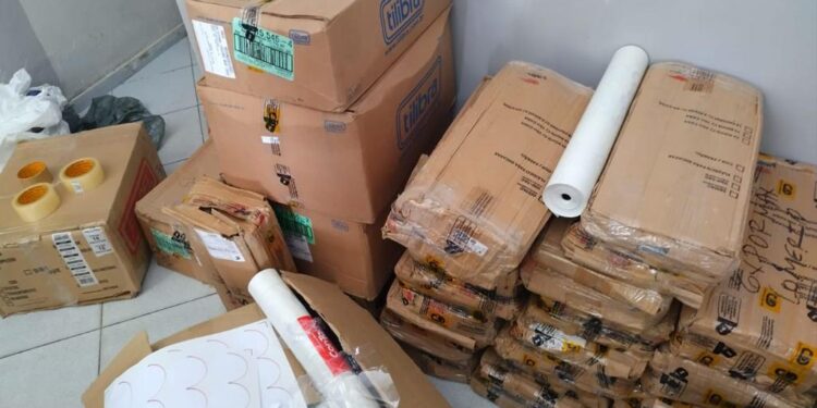 PF prende mulher por tráfico de drogas