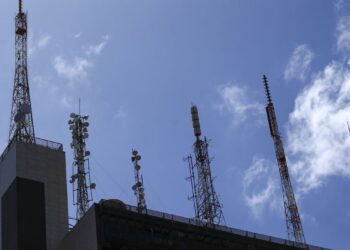 Anatel determina repasse do ICMS ao consumidor