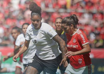 Brasileiro Feminino: Inter e Corinthians empatam em 1º jogo da final