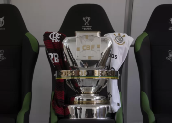 Flamengo e Corinthians decidem o título da Copa do Brasil nesta noite (19)