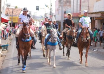 Vaquejada de Juazeiro do Norte tem sucesso de público