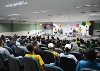 Crato entrega certificados dos cursos do Programa Criando Oportunidades