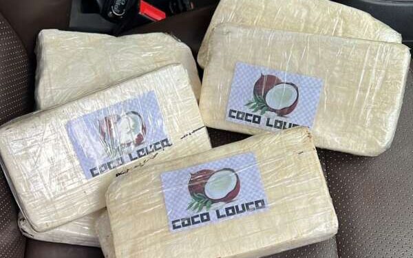 PC-CE apreende oito tabletes de cocaína escondidos em veículo no Cariri