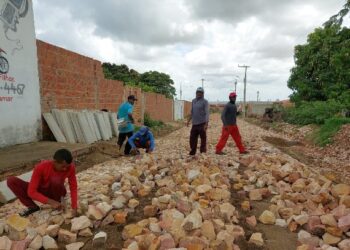 Programa Caminhos do Crato intensifica obras nos bairros Sossego e Nossa Senhora de Fátima