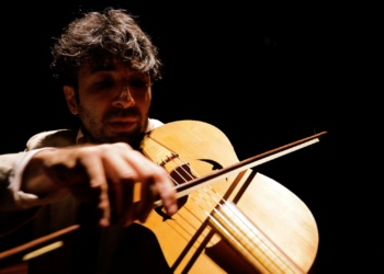 Vila da Música e Porto Iracema da Artes abrem inscrições para a oficina “Rabeca Brincante”, com Alício Amaral