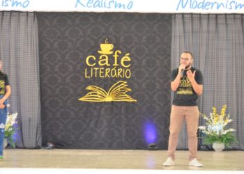 Escola de Sobral realiza evento abordando temática literária para estudantes