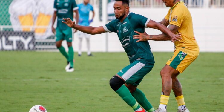 Fares Lopes: Icasa perde para o Pacajus e se complica na disputa pelo título