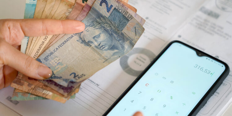 Enel lança campanha com descontos de até 30% em negociação de dívidas no Ceará