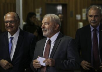 Ao vivo; acontece agora a cerimônia de diplomação de Lula e Alckmin