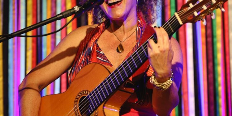 Vila da Música promove oficina e vivência com cantora Ceumar nesta quinta-feira, 8