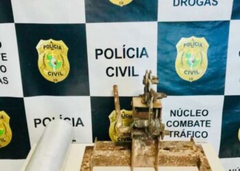 Homem é preso em flagrante pelo crime de tráfico ilícito de drogas e posse ilegal de arma de fogo