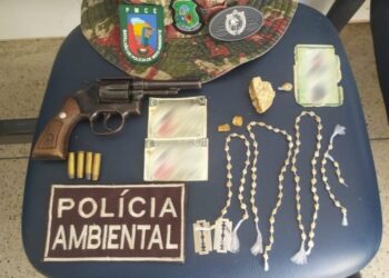 PMCE prende suspeito de tráfico de drogas em Juazeiro do Norte