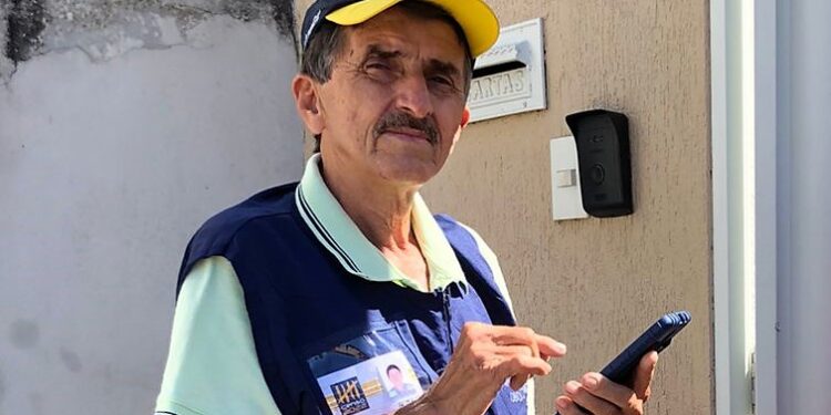 Aos 73 anos de idade, recenseador de Várzea Alegre é o mais velho em atuação no Ceará
