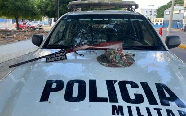 Rifle é apreendido pela PMCE na zona rural de Caririaçu