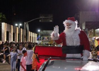 Abertura do Natal da Esperança consagra Missão Velha com uma das maiores comemorações natalinas do Cariri