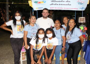 Alunos da rede municipal de Missão Velha integrantes do Projeto JEPP participam da 1° Feira do Empreendedor
