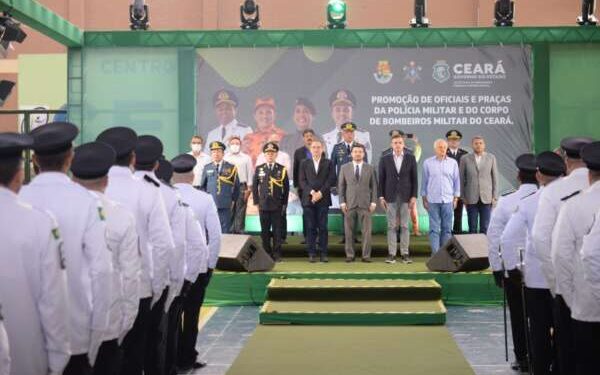 Em quatro solenidades PMCE promove 5.368 oficiais e praças de todo o Estado