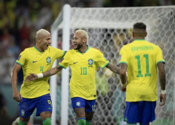 Que venha a Croácia! Brasil goleia Coreia do Sul e se garante nas quartas da Copa do Mundo