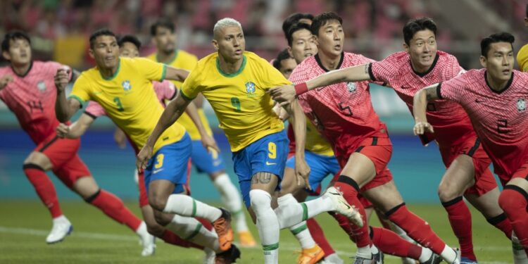 Brasil enfrenta a Coreia do Sul nas oitavas de Final da Copa do Mundo
