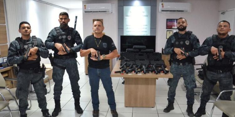 SAP equipa polícia penal cearense com mais 800 novas pistolas