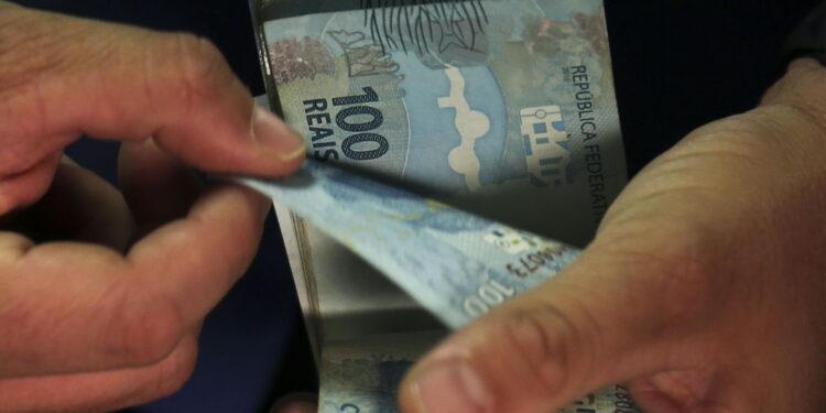 Parcela de dezembro do Auxílio Brasil se encerra nesta sexta-feira (23)