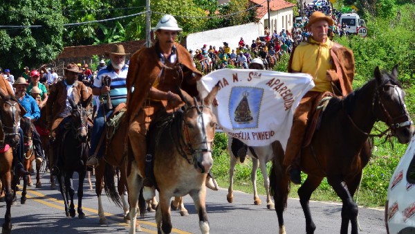109ª edição da Festa da Santa Cruz da Baixa Rasa acontece nesta quarta-feira (25)