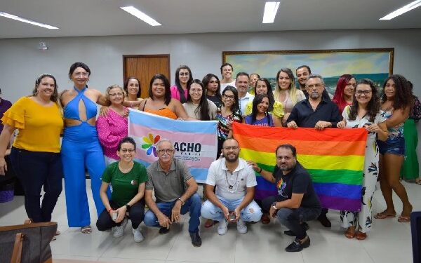 Comunidade trans do Crato dialoga com gestão municipal pelo Dia Nacional da Visibilidade Trans, ocorrido dia 29