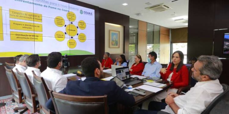 Governo do Ceará realiza primeira reunião do grupo de trabalho de combate à fome