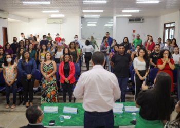 Novos servidores são empossados em Juazeiro do Norte