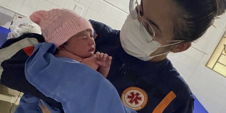 Samu 192 Ceará atende primeira ocorrência de parto em 2023, no Cariri