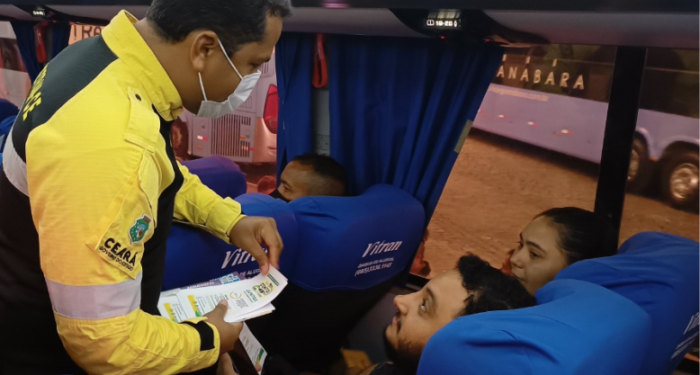 Detran-CE realiza operação “Tô de cinto, tô seguro” em rodoviárias