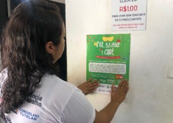 CREAS e rede de proteção da assistência social realizam a campanha “Pule, Brinque e Cuide”