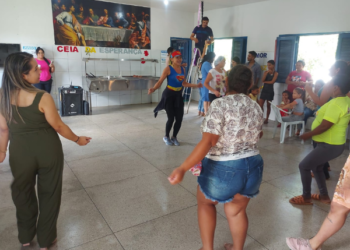 População do Frei Damião recebe ação comemorativa de Carnaval