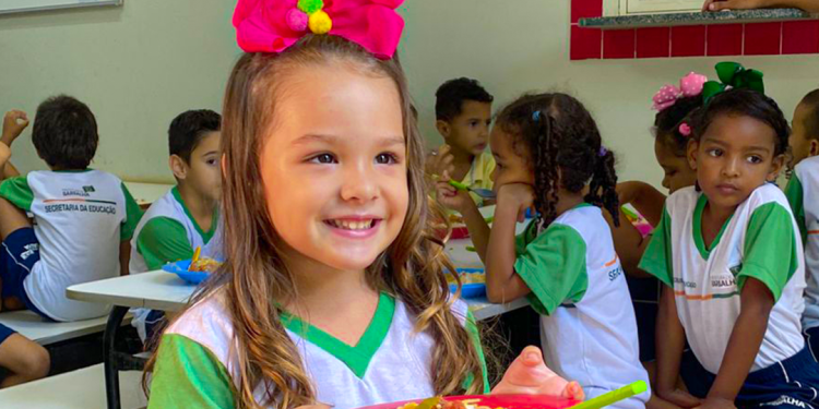 Alunos da Rede Municipal de Ensino de Barbalha terão direito a duas refeições por dia