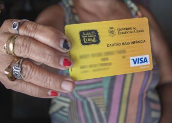 Pagamento do Cartão Mais infância de fevereiro é liberado pelo Governo do Ceará para 150 mil famílias